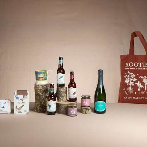 eald to Waves hamper